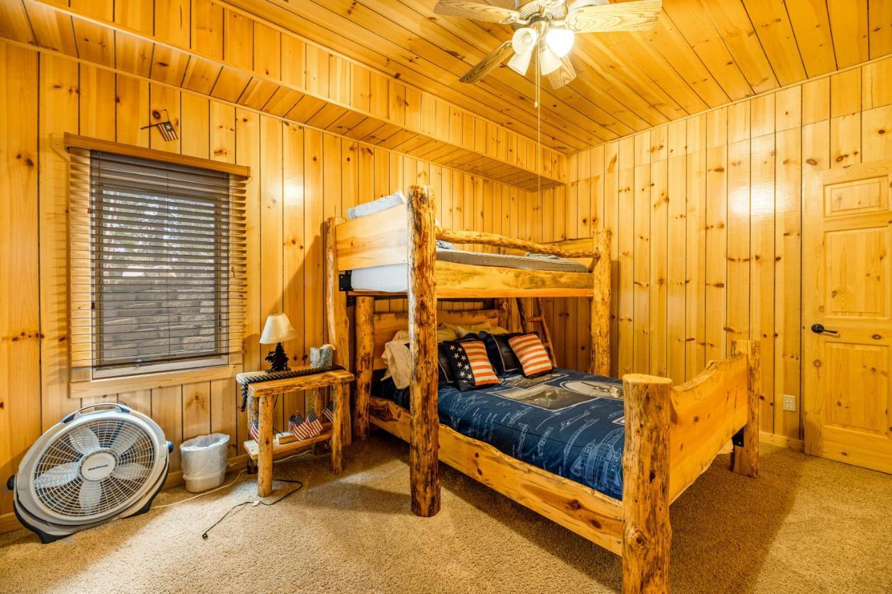 Liberty Lodge At Terry Peak Lead Exterior foto